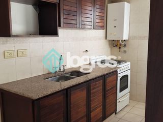 Foto 6 de Departamento en venta de 2 dormitorios con cochera en Macrocentro