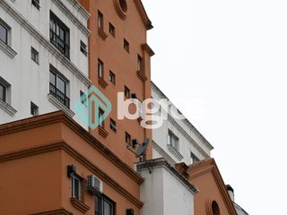Foto 1 de Departamento en venta de 2 dormitorios con cochera en Macrocentro