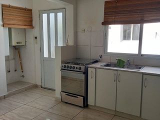 Foto 6 de Casa Remodelada En Venta!!