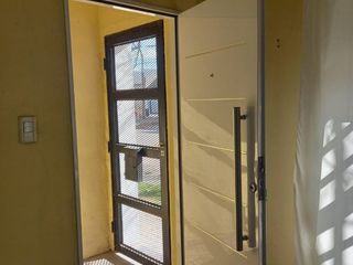 Foto 12 de Casa Remodelada En Venta!!