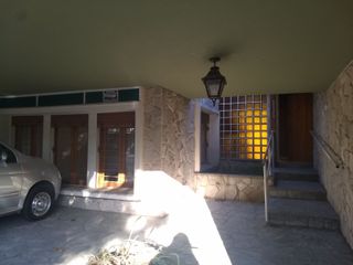 Foto 19 de Casa en venta de 3 dormitorios c/ cochera en Universitario
