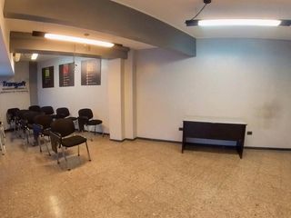Foto 23 de Excelente Oficina De 260 M2 En 2 Plantas.