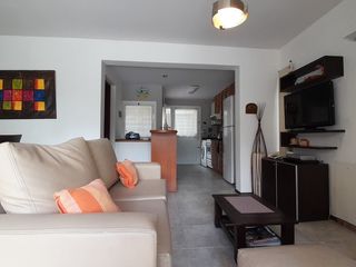 Foto 6 de CODIGO 240 - TRIPLEX ALQUILER CON PILETA Y PARRILLA- ZONA DUPLEX PINAMAR