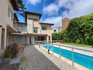 Foto 1 de CODIGO 240 - TRIPLEX ALQUILER CON PILETA Y PARRILLA- ZONA DUPLEX PINAMAR