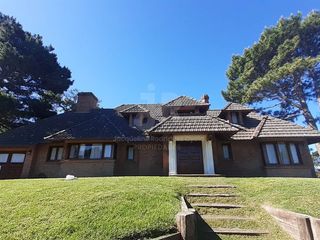 Foto 1 de Codigo 656 - Pinamar - Casa En Alquiler