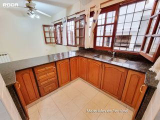 Foto 10 de Casa en venta de 10 ambinetes c/ cochera en Centro de Jujuy