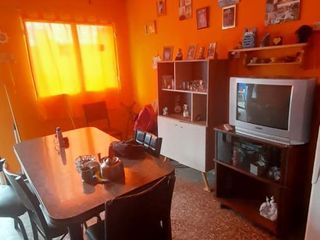 Foto 5 de Casa en venta de 3 dormitorios en 1º de Mayo