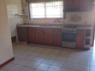 Foto 17 de PH en venta de 7 dormitorios c/ cochera en Cinco Saltos