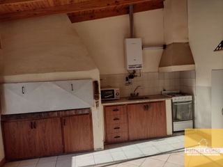 Foto 38 de PH en venta de 7 dormitorios c/ cochera en Cinco Saltos
