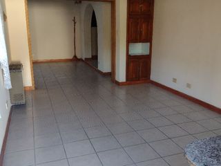 Foto 18 de PH en venta de 7 dormitorios c/ cochera en Cinco Saltos