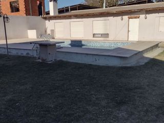 Foto 33 de PH en venta de 7 dormitorios c/ cochera en Cinco Saltos