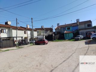 Foto 19 de calle 85bis e/ 116 y 117 Villa Elvira - Casa 3 dormitorios c/ cochera