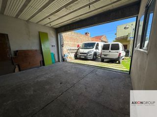 Foto 27 de Casa en venta de 5 dormitorios c/ cochera en La Plata
