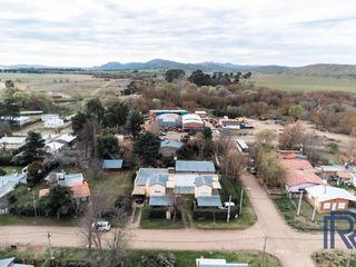 Foto 3 de Casa en venta de 3 dormitorios c/ cochera en Sierra de la Ventana