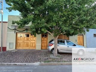 Foto 1 de Casa en venta de 3 dormitorios c/ cochera en Berisso