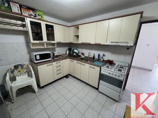 Foto 2 de DEPARTAMENTO DE 3 DORMITORIOS CON BAÑO EN SUITE Y BALCON CON ASADOR