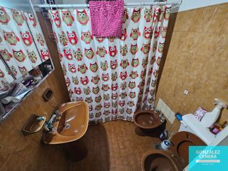 Foto 4 de Casa en venta de 2 dormitorios c/ cochera en Villa Sanchez Elia