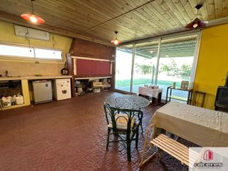 Foto 19 de Chalet en venta de 3 dormitorios con quincho, sobre lote de 2300m2 en La Armonía