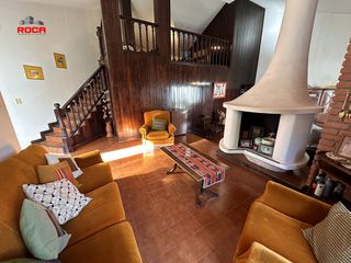 Foto 6 de Casa en venta de 3 dormitorios c/ cochera en Los Perales