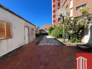 Foto 5 de Casa en venta de 4 dormitorios c/ cochera en Centro