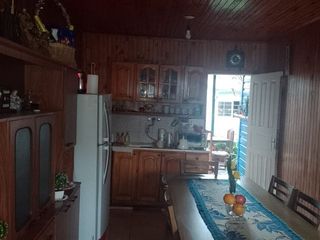 Foto 10 de Casa en venta de 2 dormitorios c/ cochera en Otros Barrios