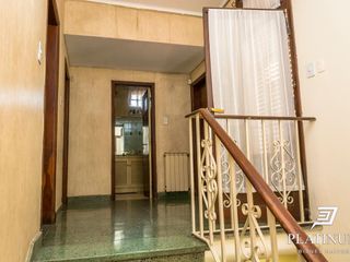 Foto 17 de Casa en venta de 3 dormitorios c/ cochera en Salta, Caseros y Miau
