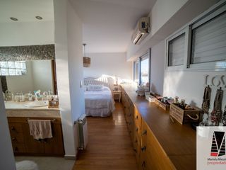 Foto 10 de Casa en venta de 4 dormitorios c/ cochera en Las Acacias