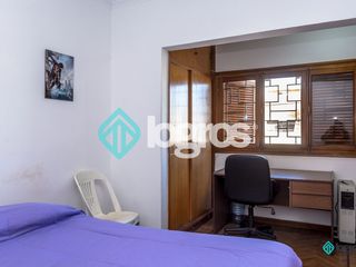 Foto 34 de Casa en venta de 4 dormitorios c/ cochera en Centro