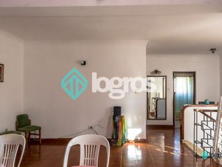 Foto 30 de Casa en venta de 4 dormitorios c/ cochera en Centro