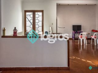 Foto 42 de Casa en venta de 4 dormitorios c/ cochera en Centro