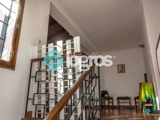 Foto 28 de Casa en venta de 4 dormitorios c/ cochera en Centro
