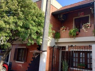 Foto 2 de Casa en venta de 3 dormitorios en Otros Barrios