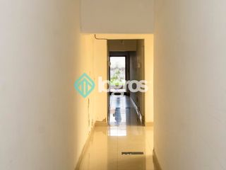Foto 2 de Casa con local comercial en venta en macrocentro - Salta