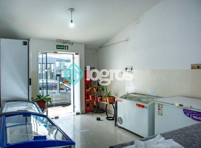 place photo 30