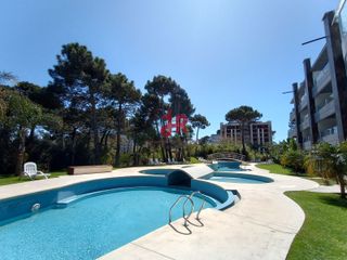 Foto 1 de CODIGO 282 - DEPARTAMENTO TEMPORARIO - PILETA CLIMATIZADA EN PINAMAR