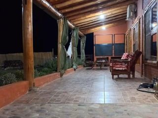 Foto 31 de Excelente Propiedad , 2 Casas en venta , Parque y Pileta en San Rafael