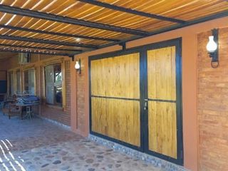 Foto 18 de Excelente Propiedad , 2 Casas en venta , Parque y Pileta en San Rafael
