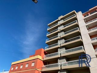 Foto 1 de Departamento en venta de 2 dormitorios c/ cochera en Monte Hermoso