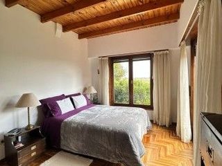 Foto 17 de Chalet en venta de 3 dormitorios c/ cochera en Barrio La Florida