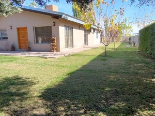 Foto 4 de Casa en venta de 4 dormitorios c/ cochera en Rama Caída
