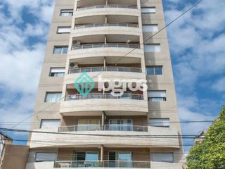 Foto 1 de Departamento en venta en zona Shopping - Salta Capital