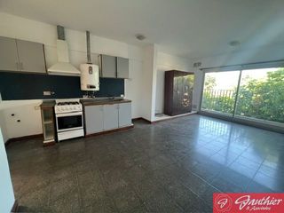 Foto 12 de Departamento en alquiler en Campana MONOAMBIENTE CENTRO