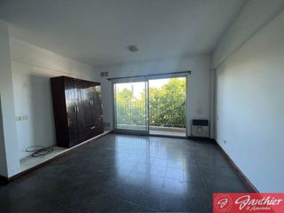 Foto 13 de Departamento en alquiler en Campana MONOAMBIENTE CENTRO