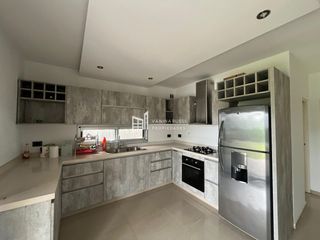Foto 3 de Casa en venta de 4 dormitorios c/ cochera en Haras Santa María