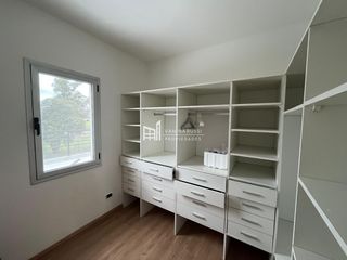 Foto 10 de Casa en venta de 4 dormitorios c/ cochera en Haras Santa María