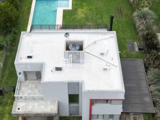 Foto 16 de Casa en venta de 4 dormitorios c/ cochera en Haras Santa María