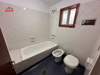 Foto 24 de Hermosa Casa en Venta en Barrio Los Perales