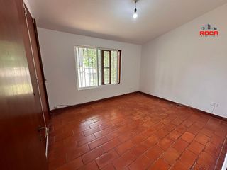 Foto 13 de Hermosa Casa en Venta en Barrio Los Perales
