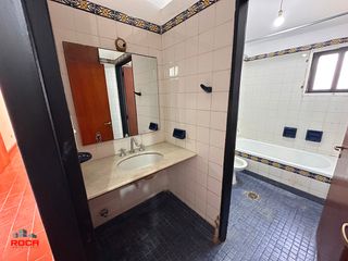 Foto 11 de Hermosa Casa en Venta en Barrio Los Perales