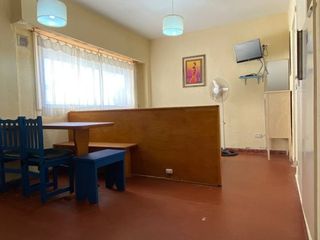 Foto 1 de Departamento En Venta - Monoambiente En Peatonal
